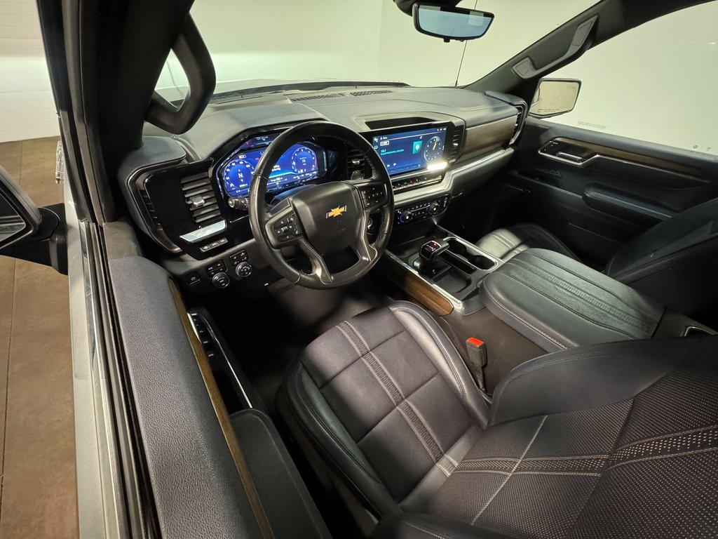 used 2024 Chevrolet Silverado 1500 car, priced at $52,899