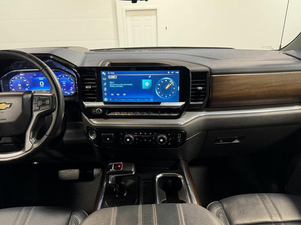 used 2024 Chevrolet Silverado 1500 car, priced at $52,899