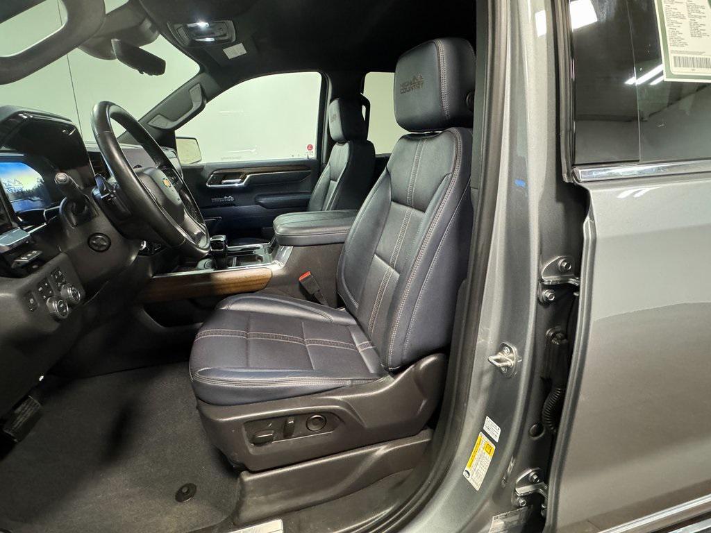 used 2024 Chevrolet Silverado 1500 car, priced at $52,899