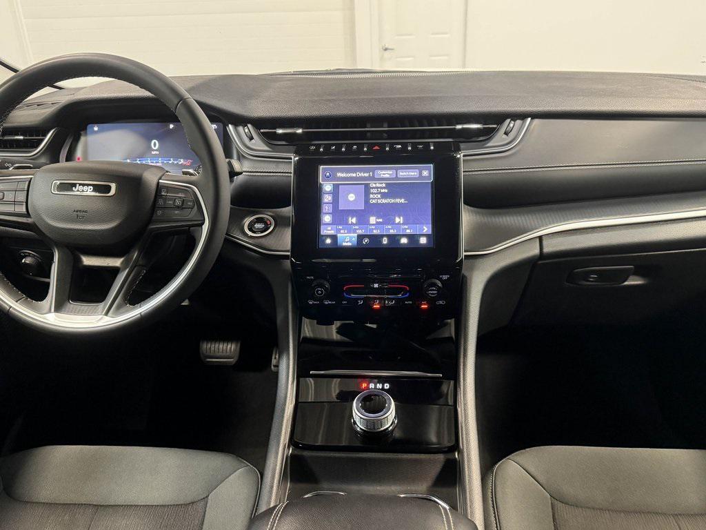 used 2023 Jeep Grand Cherokee L car, priced at $28,165