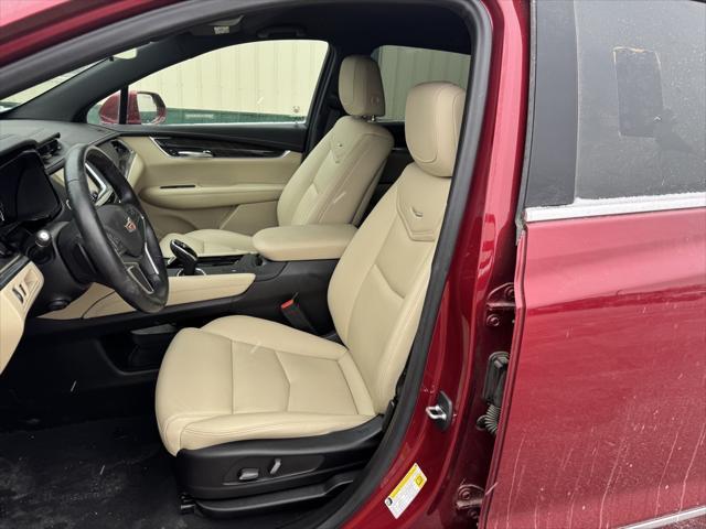 used 2019 Cadillac XT5 car, priced at $25,607