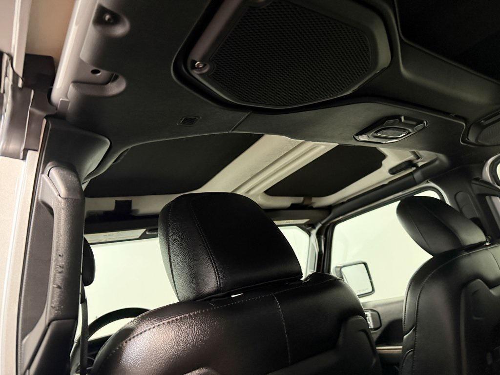 used 2023 Jeep Gladiator car, priced at $40,705