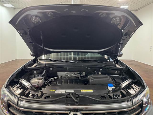 used 2024 Volkswagen Atlas car, priced at $33,531