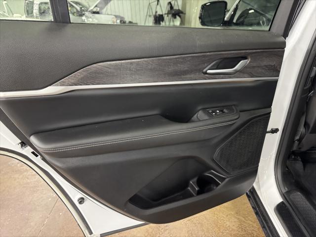 used 2023 Jeep Grand Cherokee L car, priced at $37,923
