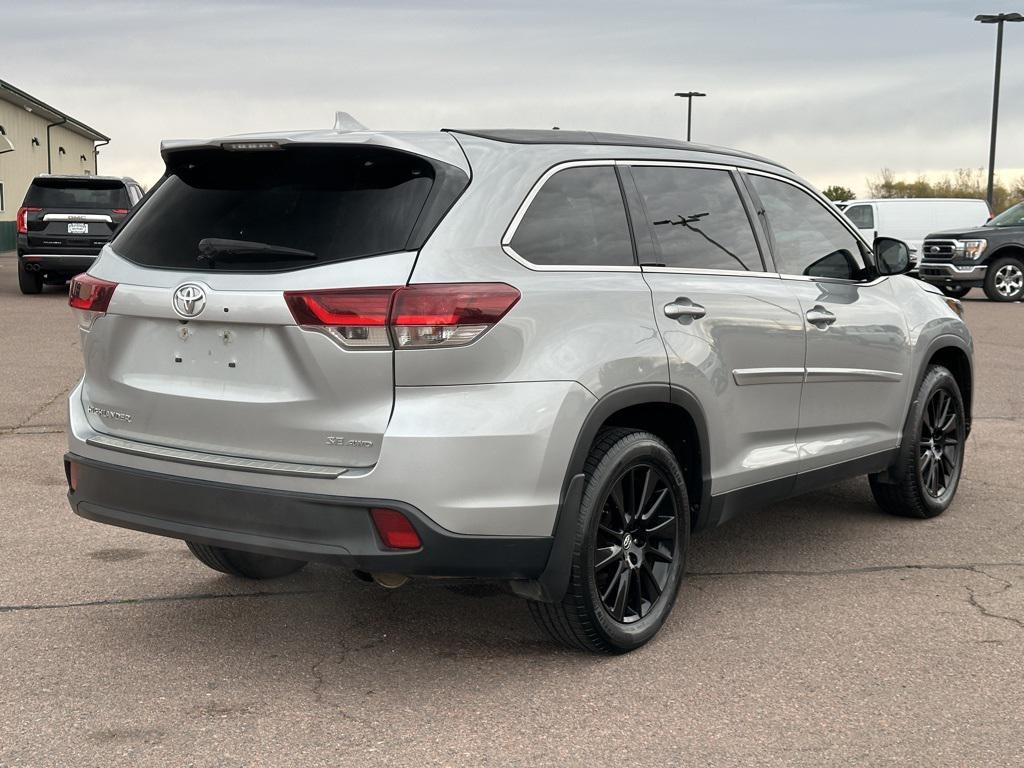 used 2019 Toyota Highlander car, priced at $22,750