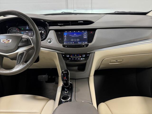 used 2022 Cadillac XT5 car, priced at $37,413
