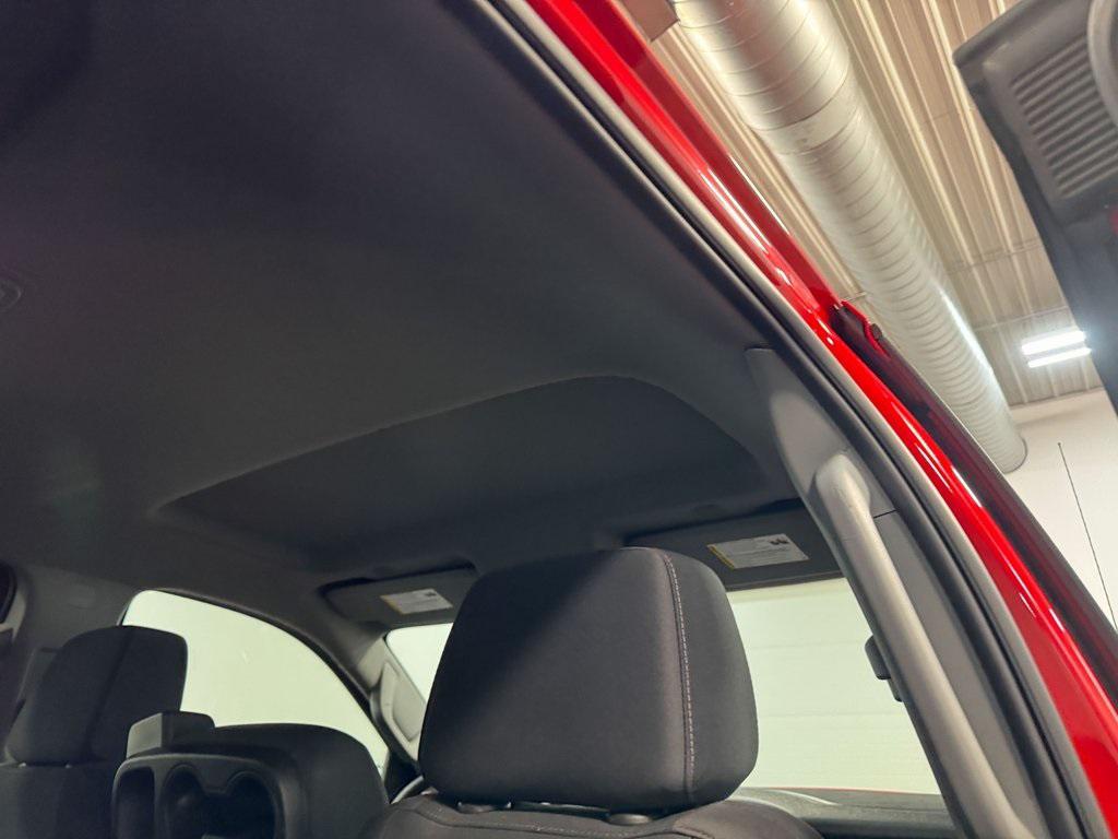 used 2022 Chevrolet Silverado 1500 car, priced at $36,281