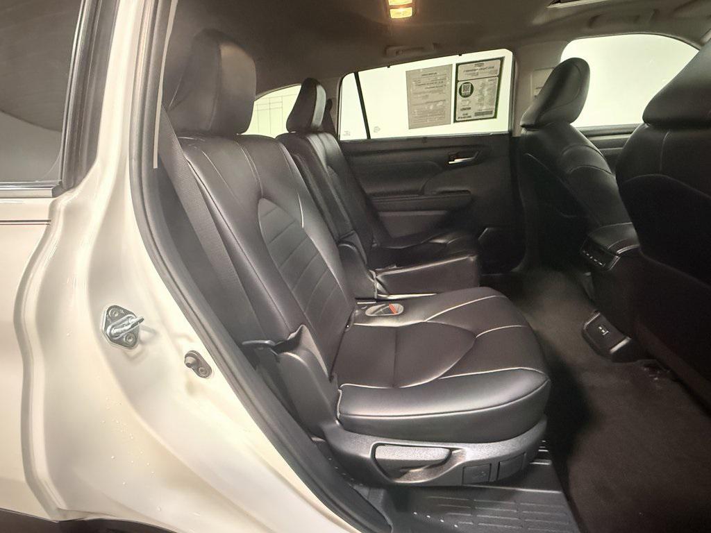 used 2023 Toyota Highlander car, priced at $36,701
