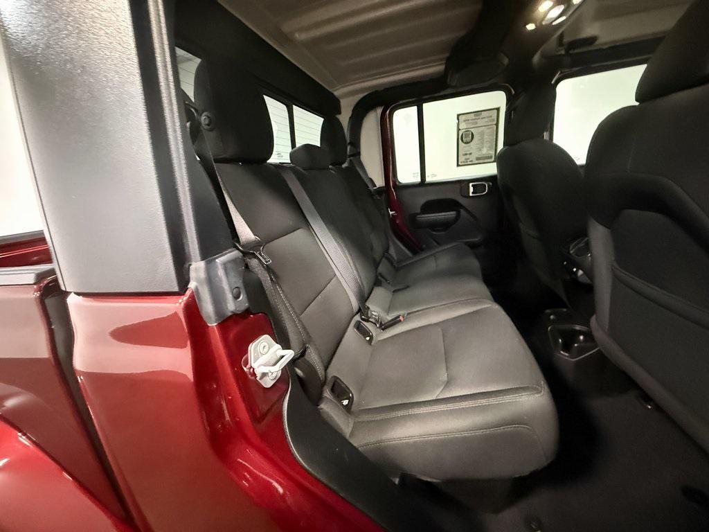 used 2022 Jeep Gladiator car, priced at $31,200