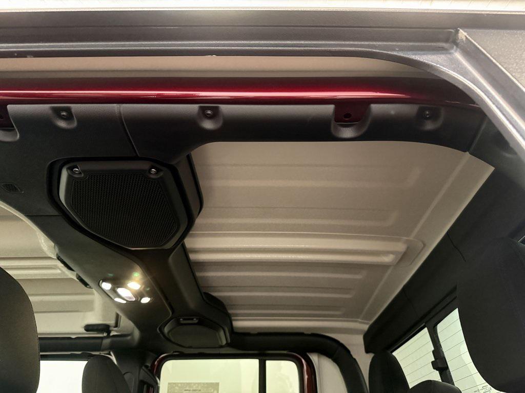 used 2022 Jeep Gladiator car, priced at $31,200