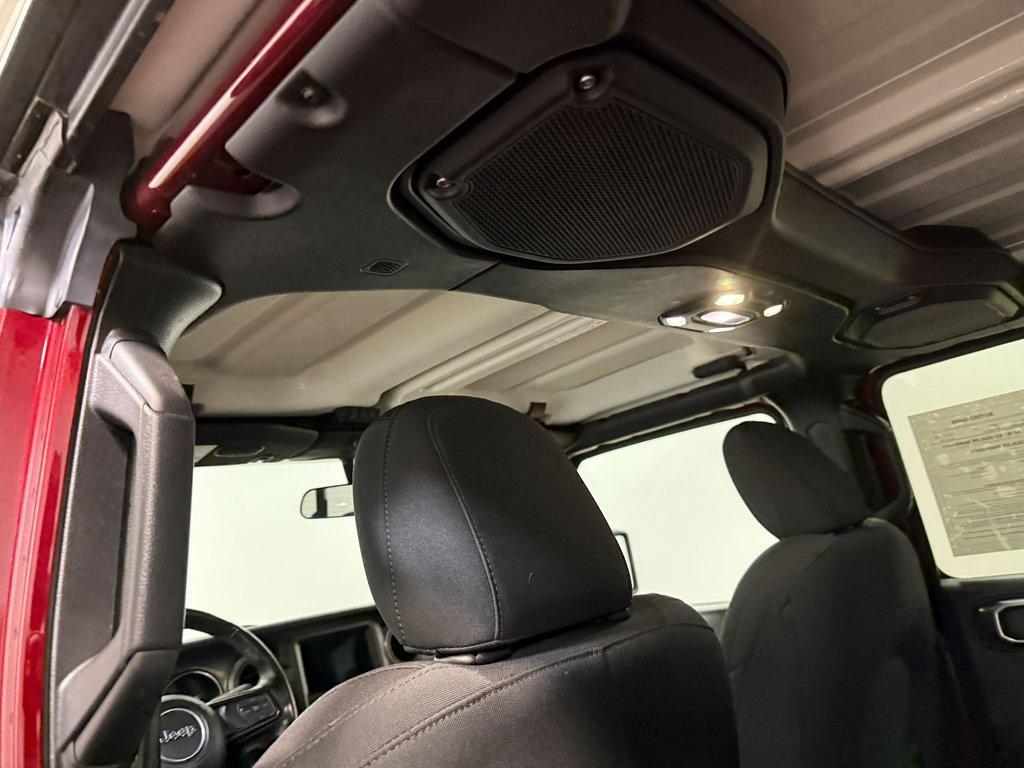 used 2022 Jeep Gladiator car, priced at $31,200