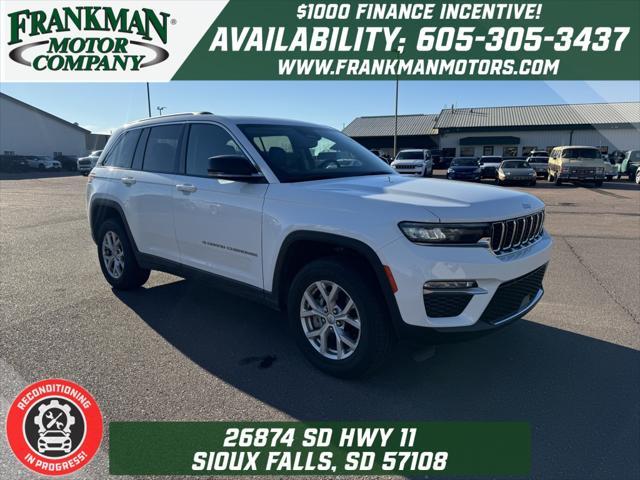 used 2022 Jeep Grand Cherokee car, priced at $32,394