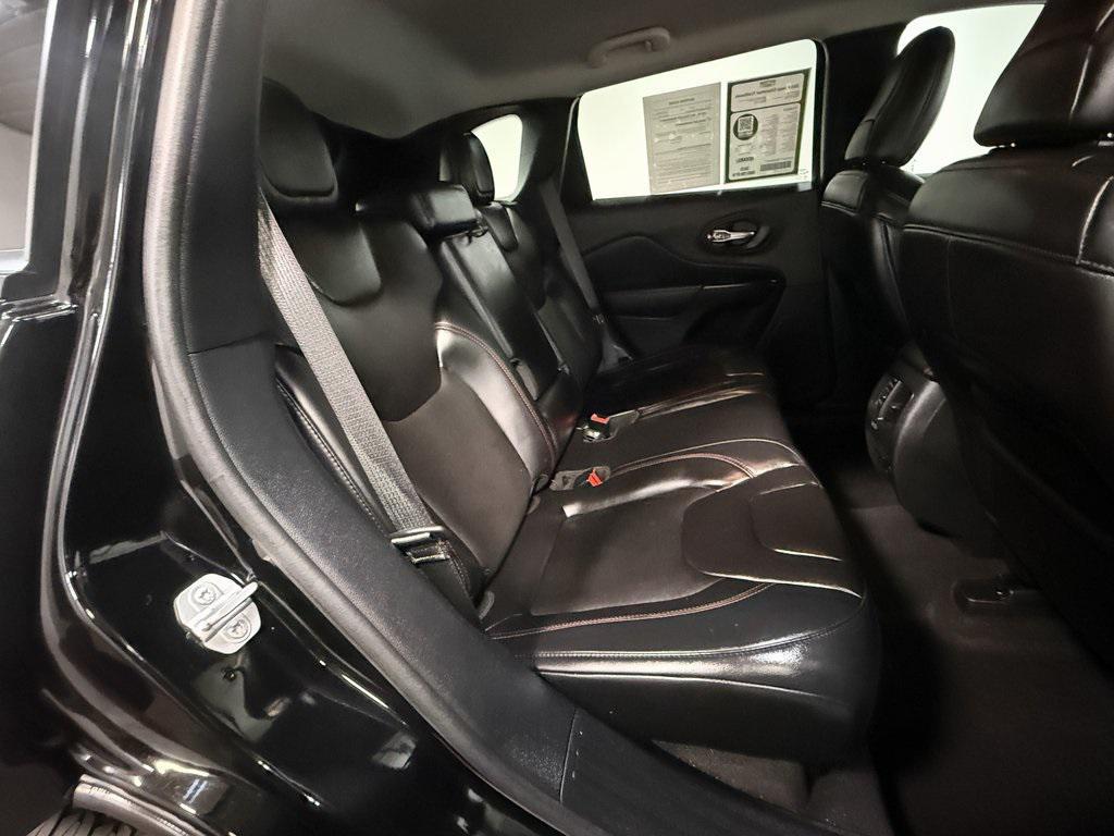 used 2019 Jeep Cherokee car, priced at $20,489