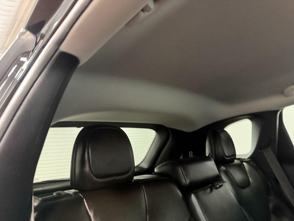 used 2019 Jeep Cherokee car, priced at $20,489