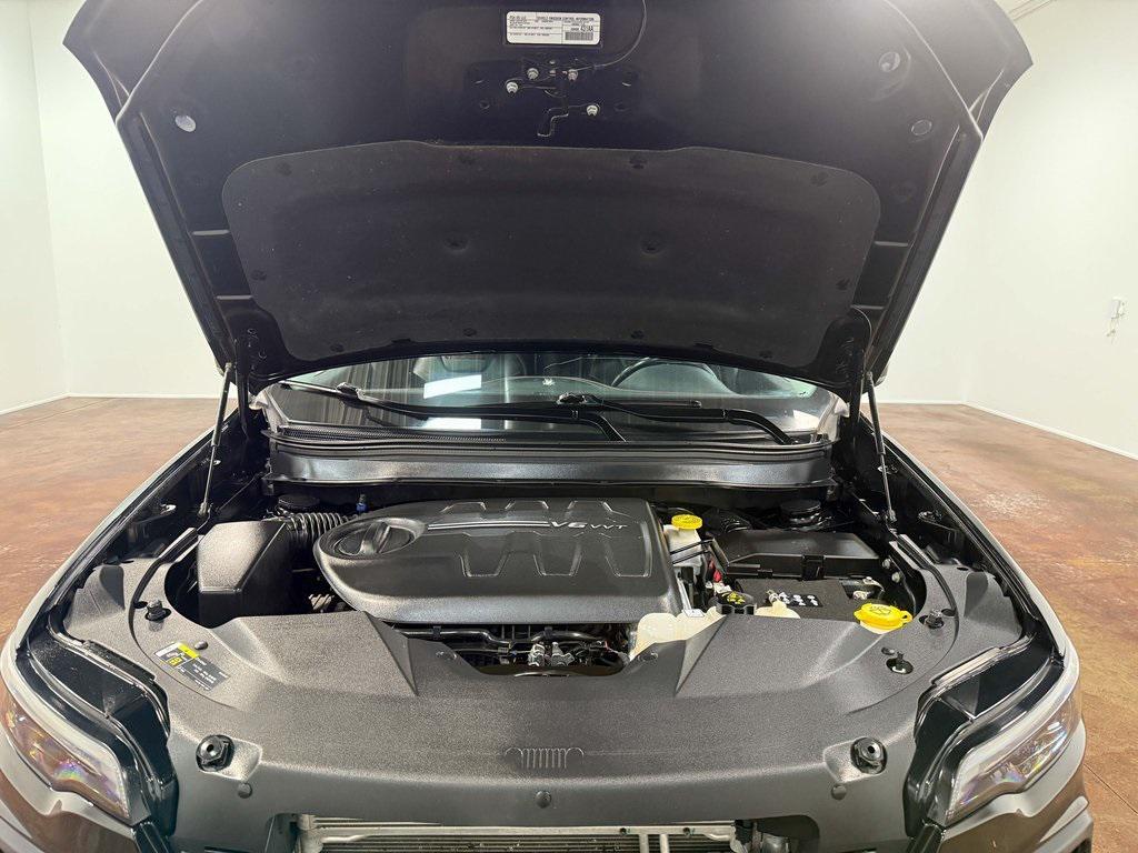 used 2019 Jeep Cherokee car, priced at $20,489