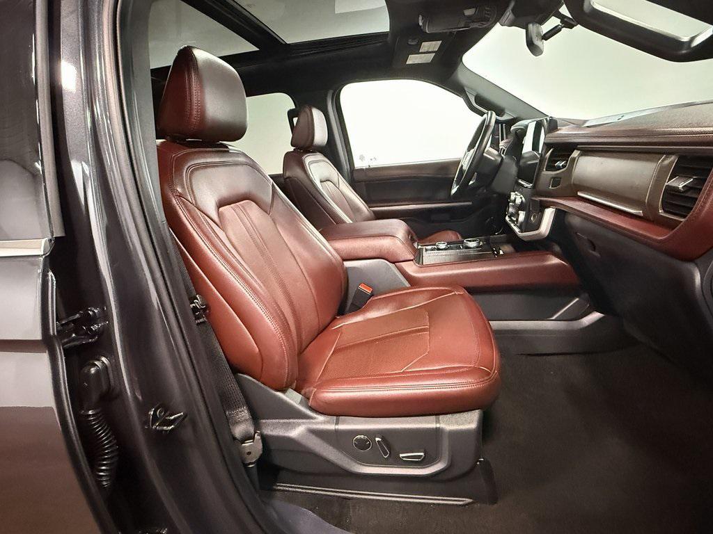 used 2023 Ford Expedition car, priced at $43,435