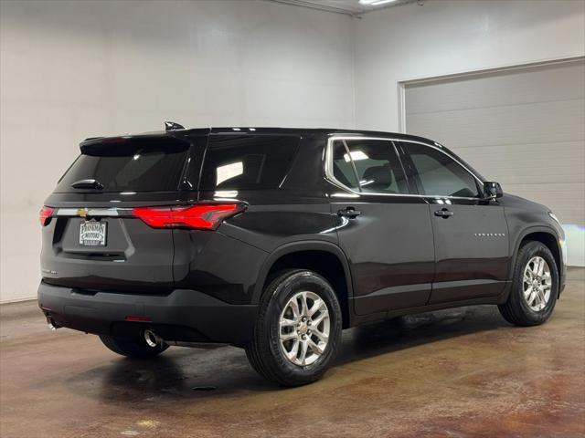 used 2022 Chevrolet Traverse car, priced at $28,274