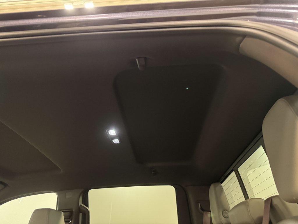 used 2022 Chevrolet Silverado 1500 car, priced at $43,987