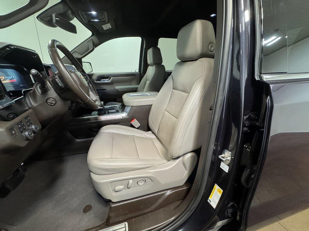 used 2022 Chevrolet Silverado 1500 car, priced at $43,987