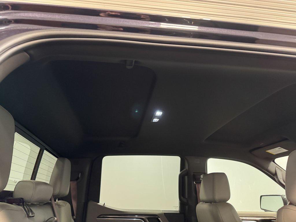 used 2022 Chevrolet Silverado 1500 car, priced at $43,987