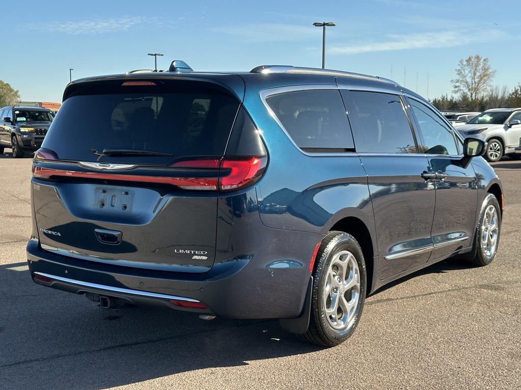 used 2021 Chrysler Pacifica car, priced at $36,807
