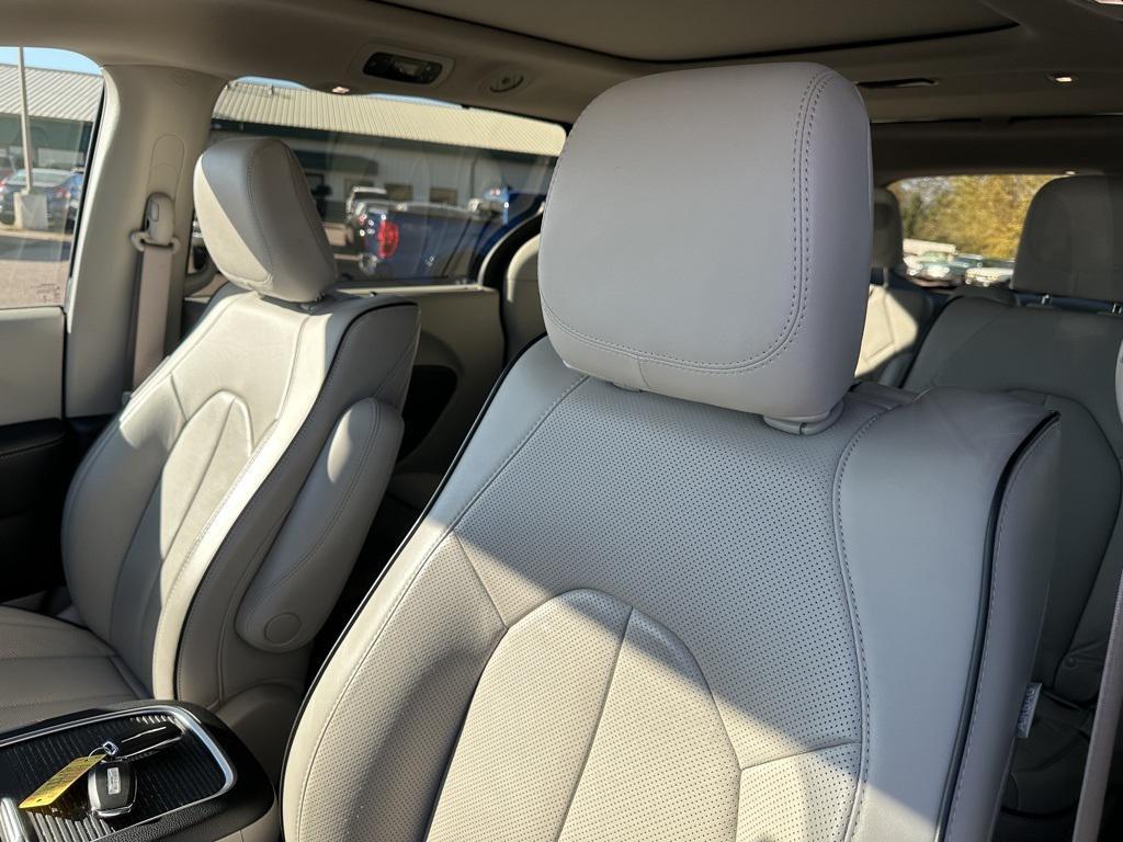 used 2021 Chrysler Pacifica car, priced at $36,807