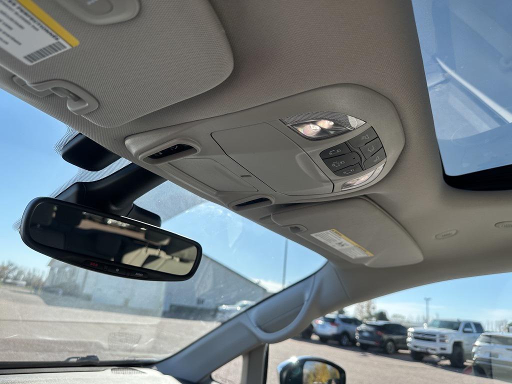 used 2021 Chrysler Pacifica car, priced at $36,807