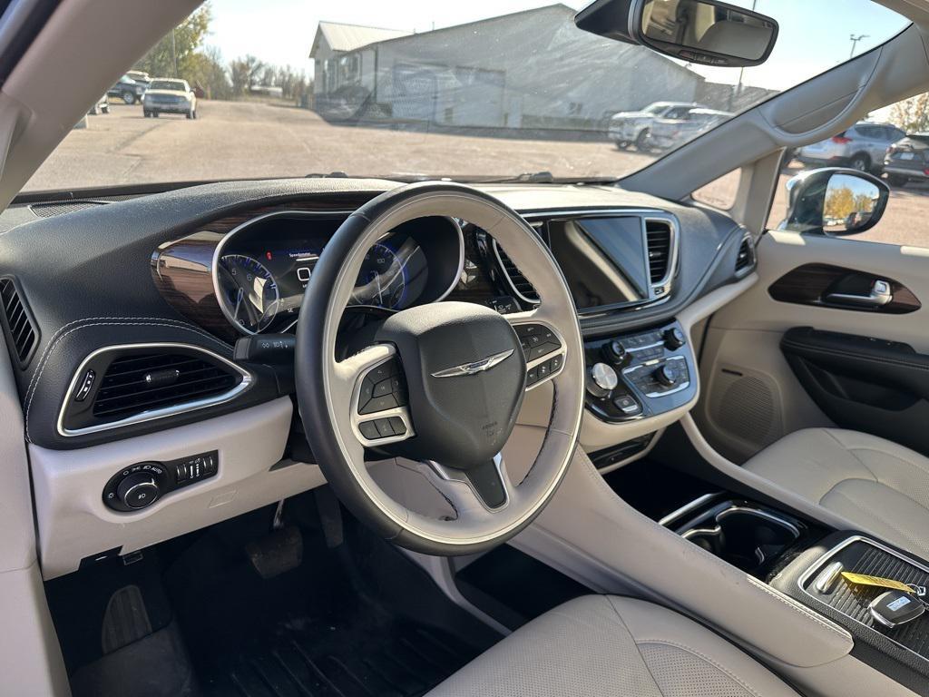 used 2021 Chrysler Pacifica car, priced at $36,807