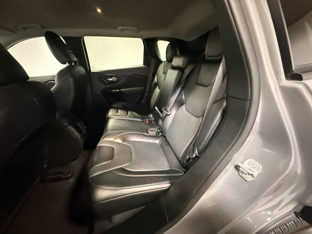 used 2023 Jeep Cherokee car, priced at $23,190