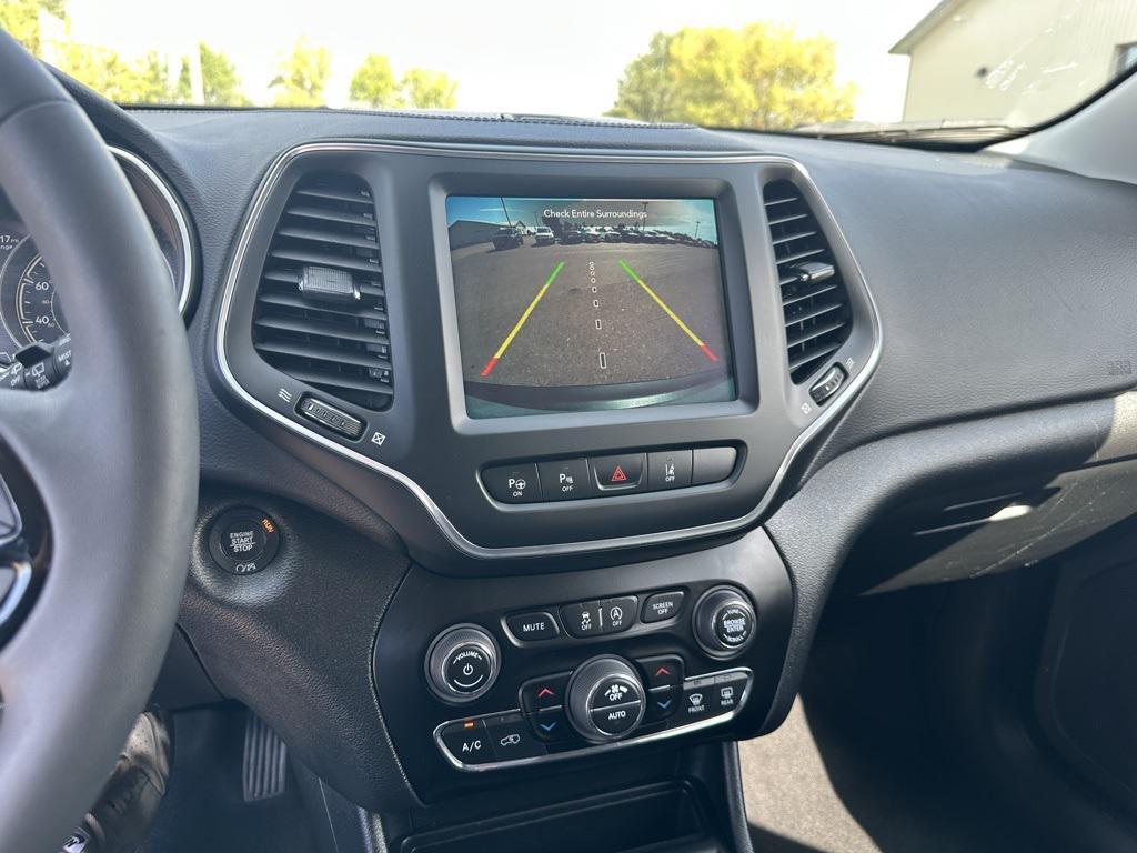 used 2023 Jeep Cherokee car, priced at $23,949