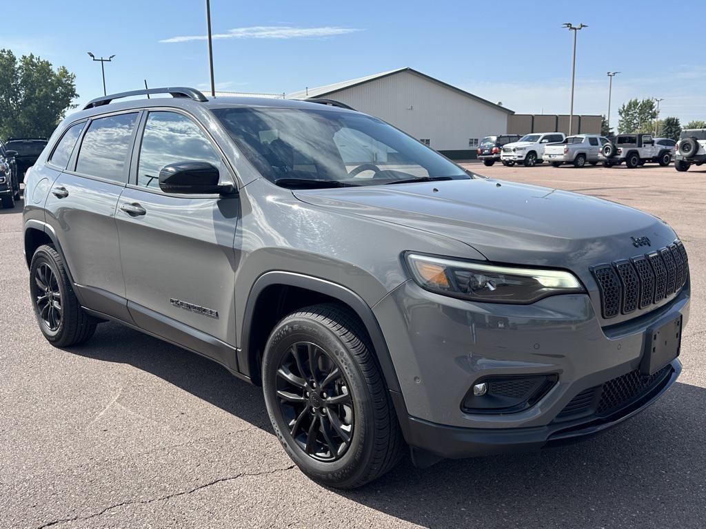 used 2023 Jeep Cherokee car, priced at $23,949