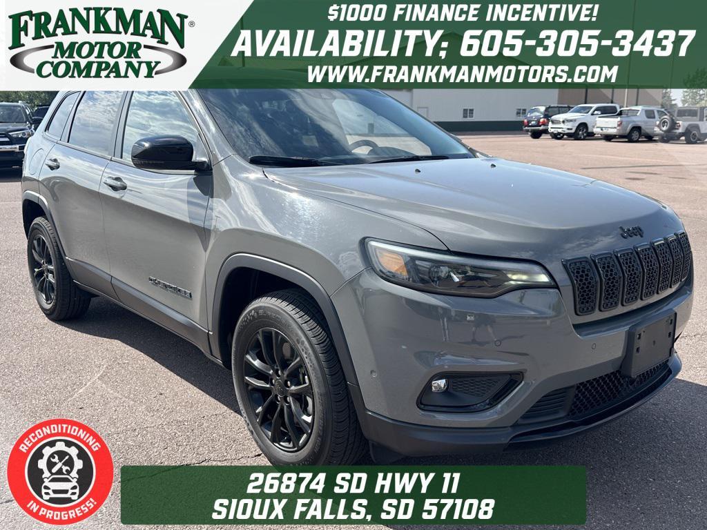 used 2023 Jeep Cherokee car, priced at $23,949
