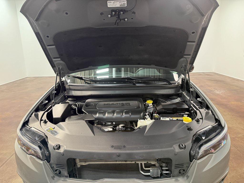 used 2023 Jeep Cherokee car, priced at $23,190