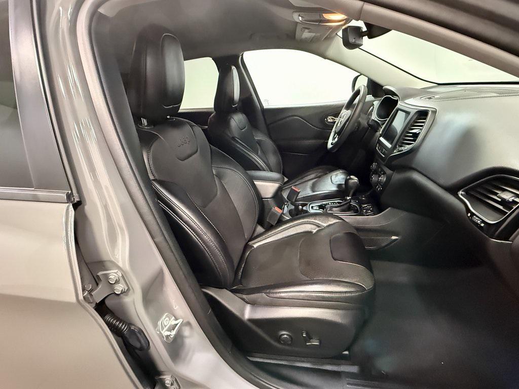 used 2023 Jeep Cherokee car, priced at $23,190