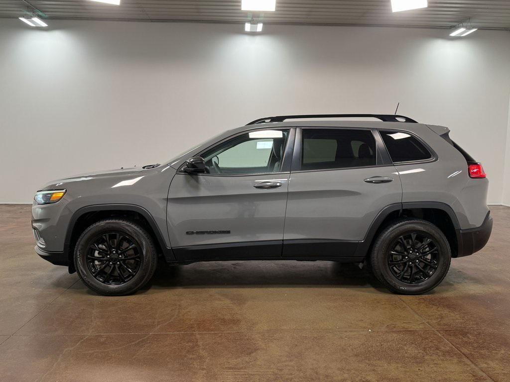used 2023 Jeep Cherokee car, priced at $23,190