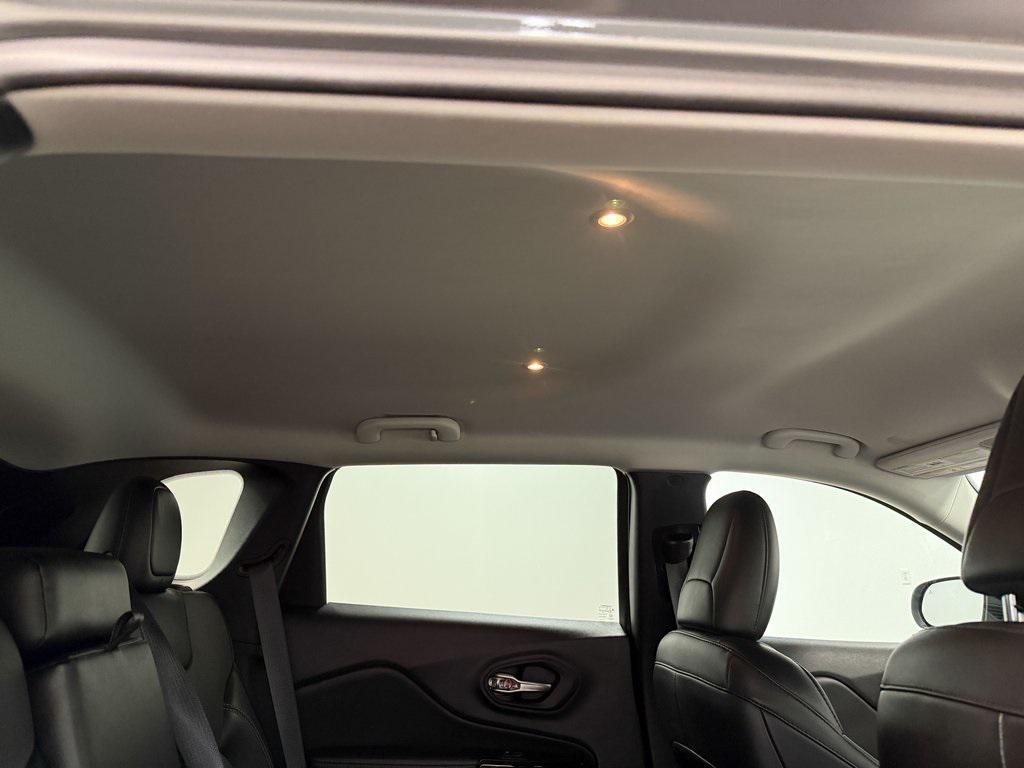 used 2023 Jeep Cherokee car, priced at $23,190