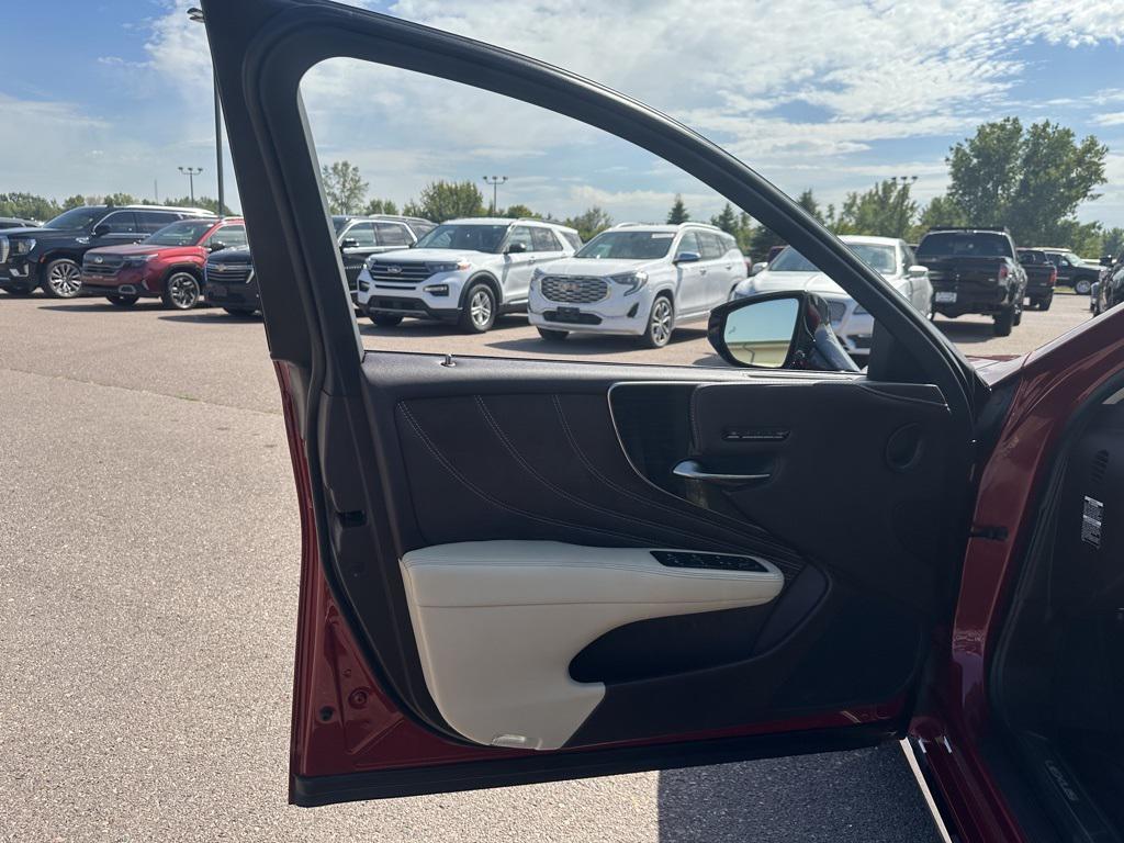 used 2018 Lexus LS 500 car, priced at $43,887