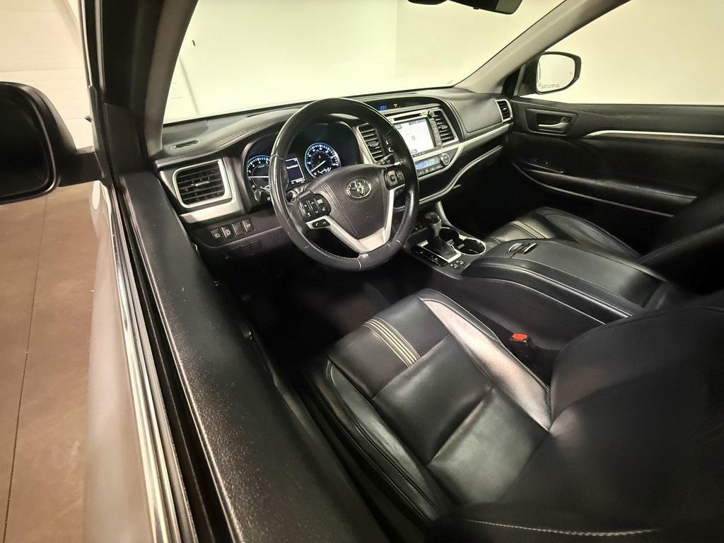 used 2017 Toyota Highlander car, priced at $22,900
