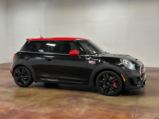 used 2020 MINI Hardtop car, priced at $25,852