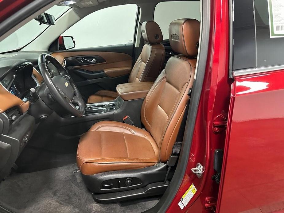 used 2019 Chevrolet Traverse car, priced at $35,226