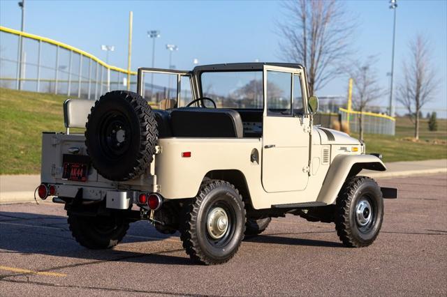 used 1970 Toyota Land Cruiser car, priced at $15,000