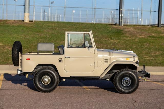 used 1970 Toyota Land Cruiser car, priced at $15,000