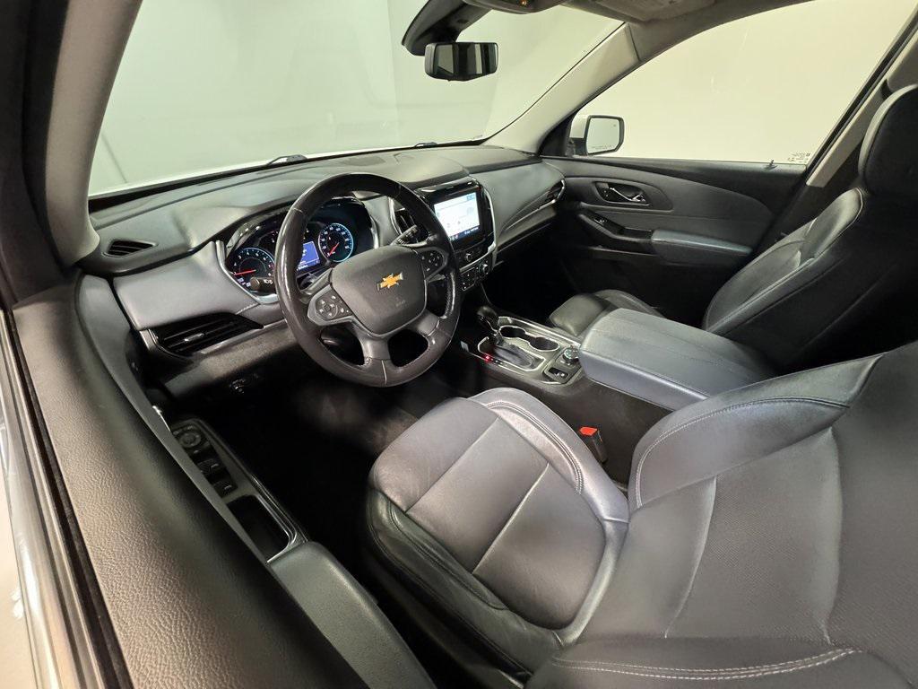 used 2021 Chevrolet Traverse car, priced at $27,903