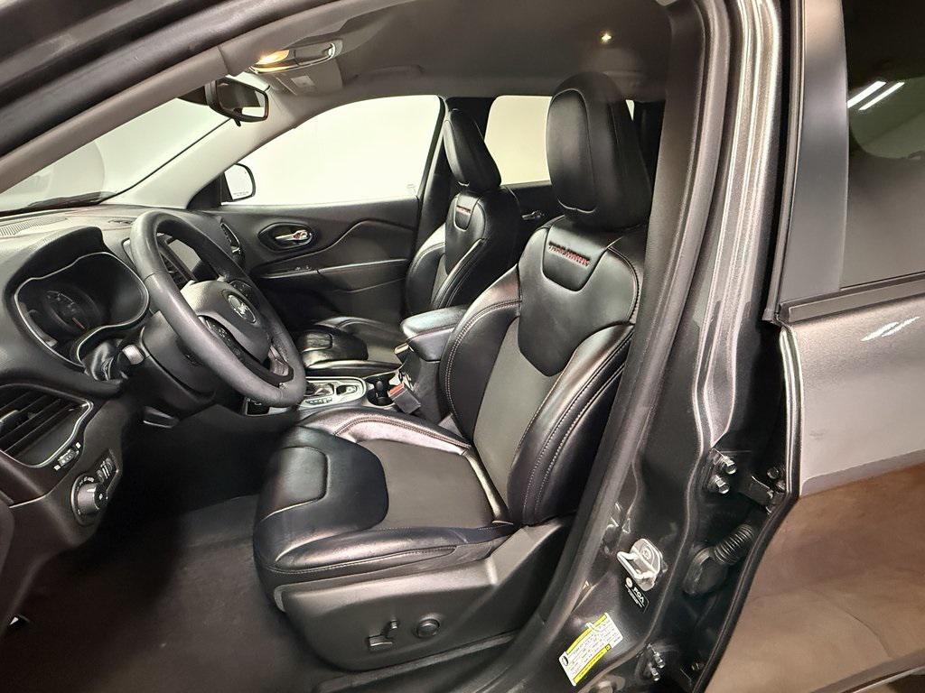 used 2022 Jeep Cherokee car, priced at $25,612