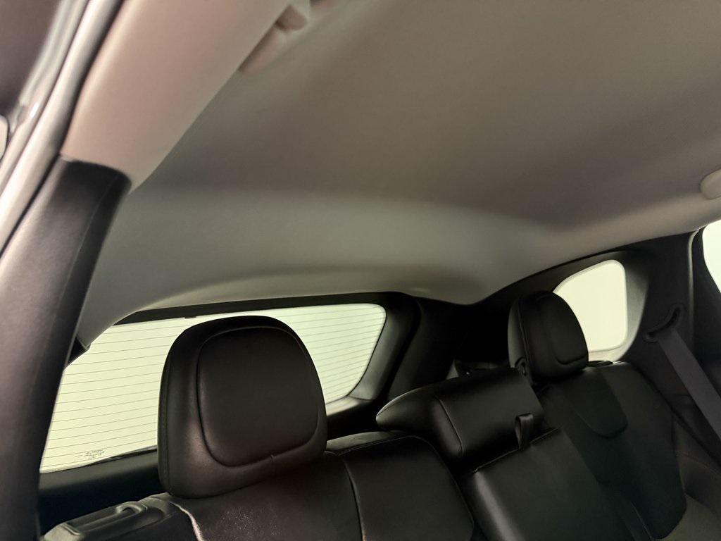 used 2022 Jeep Cherokee car, priced at $25,612