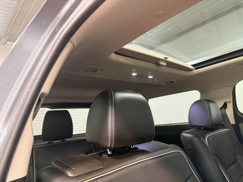 used 2020 GMC Acadia car, priced at $25,612