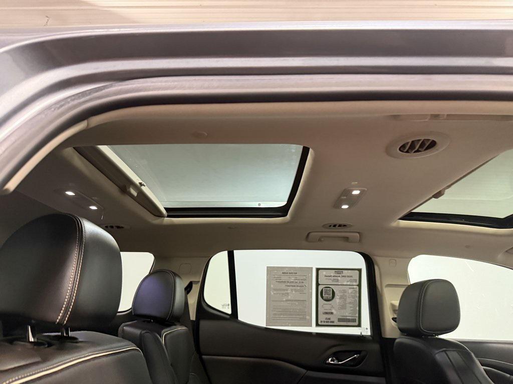 used 2020 GMC Acadia car, priced at $25,612