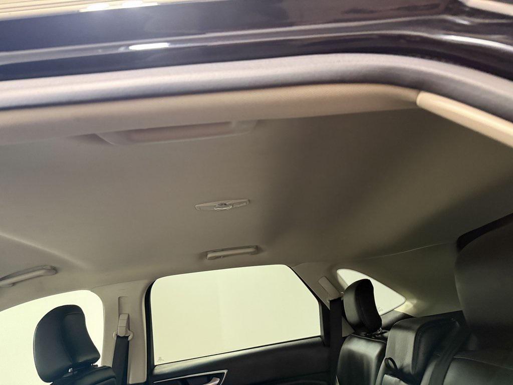 used 2024 Ford Edge car, priced at $23,523