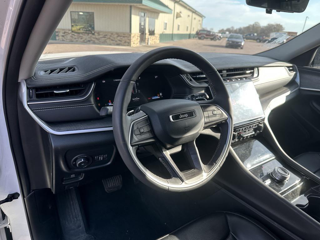 used 2023 Jeep Grand Cherokee car, priced at $30,520