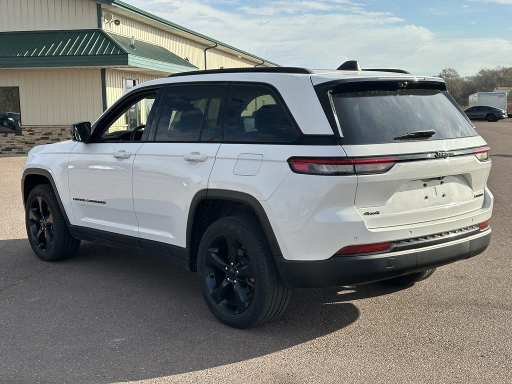 used 2023 Jeep Grand Cherokee car, priced at $30,520